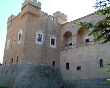 Il Castello Normanno Svevo di Mesagne in provincia di Brindisi